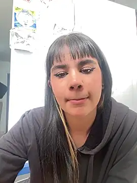 Snapshot of Bell_Mariny chatting on July 23, 2026, 5:22 pm Bell Mariny online show from July 23, 2026, 5:22 pm