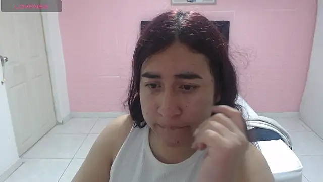 Snapshot of celeste16092020 chatting on June 19, 2026, 2:43 pm celeste16092020 online show from June 19, 2026, 2:43 pm