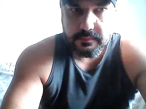 Snapshot of stallony chatting on May 12, 2026, 6:38 pm stallony online show from May 12, 2026, 6:38 pm