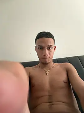 friends lust latin online show from July 4, 2026, 2:34 pm