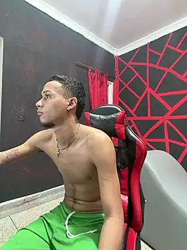 friends lust latin online show from July 18, 2026, 9:18 pm