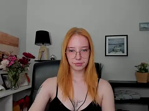 foxSonya online show from July 9, 2026, 5:44 am