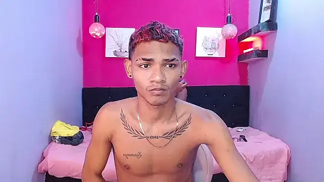 black twinks online show from June 23, 2026, 3:15 am