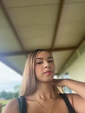 Natalia  vidal online show from July 17, 2026, 9:30 pm