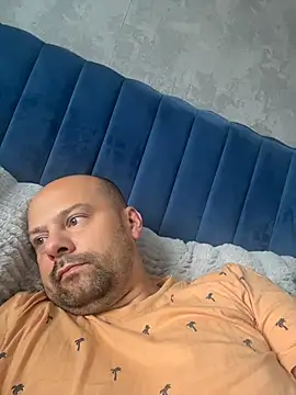 NakedAndrewHot online show from June 7, 2026, 7:45 am