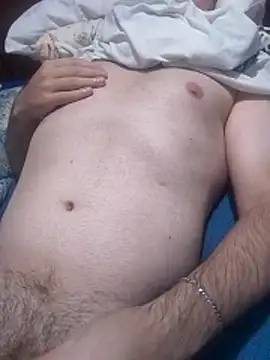Snapshot of large-testicles chatting on June 8, 2026, 4:46 am large-testicles online show from June 8, 2026, 4:46 am