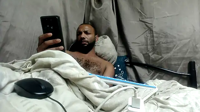 Camodick online show from April 6, 2026, 5:08 am