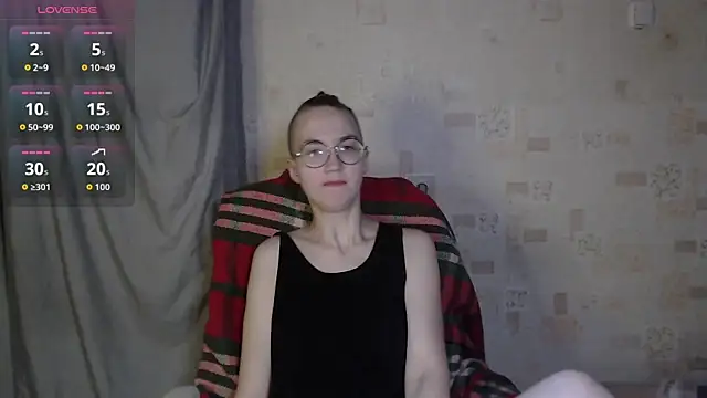 Snapshot of Alessa_Kiss chatting on June 20, 2026, 10:07 am Alessa Kiss online show from June 20, 2026, 10:07 am