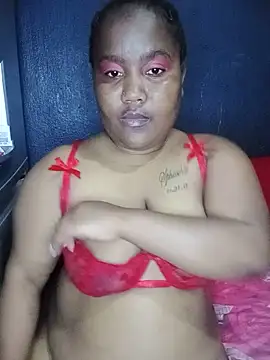 ChubbyMidgetxxx19 online show from August 8, 2026, 11:12 am