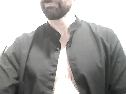 Alessandromagno8 online show from May 20, 2026, 6:25 pm