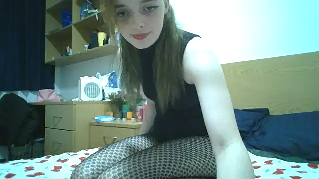 Snapshot of goddesslucyy chatting on June 13, 2026, 11:02 pm goddesslucyy online show from June 13, 2026, 11:02 pm
