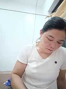 -Lytina- online show from June 15, 2026, 9:39 pm