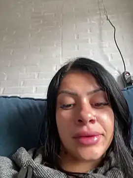 Snapshot of belababyy chatting on May 28, 2026, 12:24 pm belababyy online show from May 28, 2026, 12:24 pm