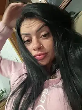 Snapshot of belababyy chatting on May 30, 2026, 9:45 pm belababyy online show from May 30, 2026, 9:45 pm