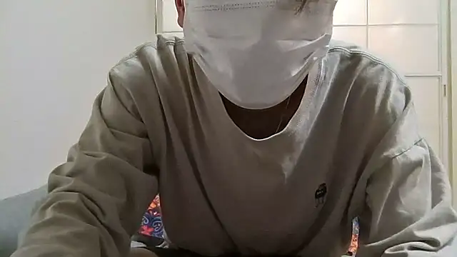 Shun-3721 online show from May 14, 2026, 1:29 pm