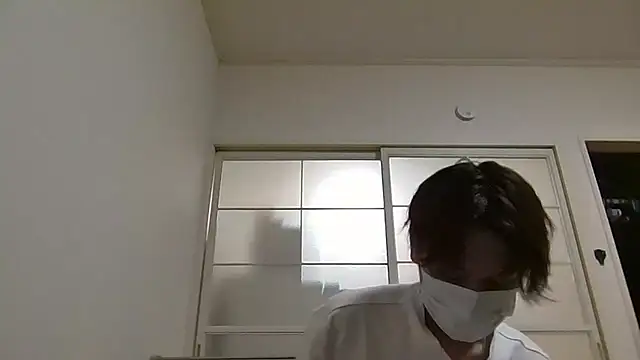 Shun-3721 online show from May 18, 2026, 1:17 pm