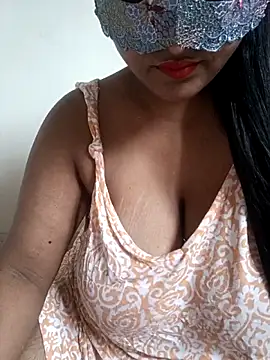 Snapshot of Ponaam-Babe chatting on June 5, 2026, 10:21 am Ponaam-Babe online show from June 5, 2026, 10:21 am