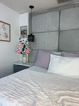 VictoriaShellby online show from June 27, 2026, 12:33 pm