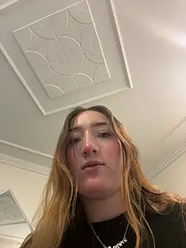 Valery Salmons online show from June 29, 2026, 12:27 pm
