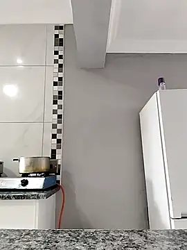 JuicyHoney 01 online show from July 7, 2026, 7:09 am