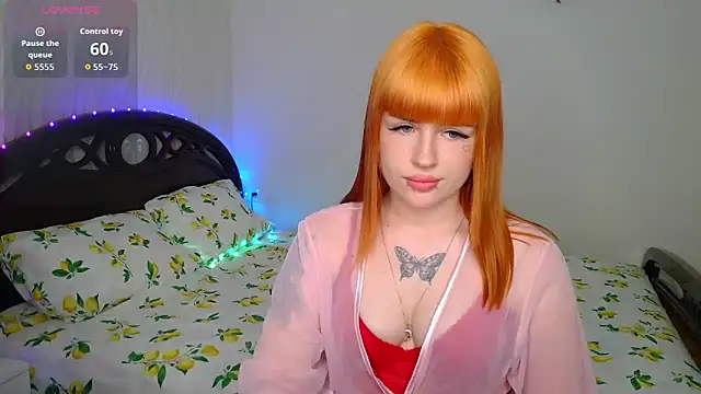 VelvetEmber online show from June 4, 2026, 2:23 pm