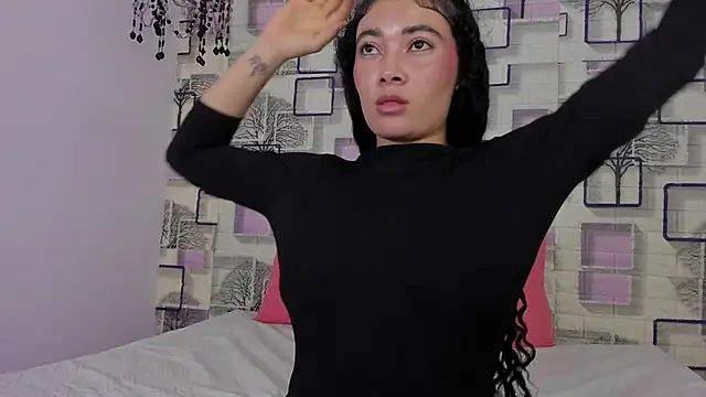 emilly duque online show from May 20, 2026, 3:45 am