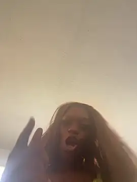 Snapshot of BlaqueBarbee chatting on July 10, 2026, 3:25 pm BlaqueBarbee online show from July 10, 2026, 3:25 pm