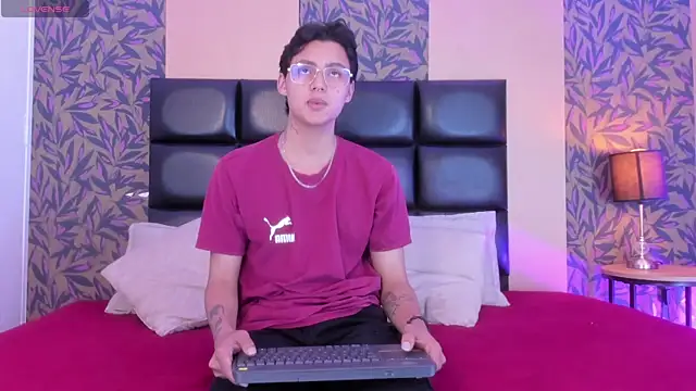 tian sex online show from May 15, 2026, 3:46 am