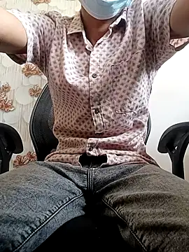 BlackkCrab online show from May 16, 2026, 7:38 am