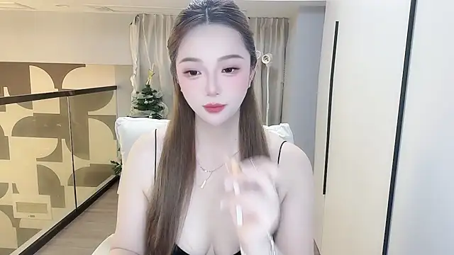 Snapshot of Amara-66 chatting on May 19, 2026, 11:38 am Amara-66 online show from May 19, 2026, 11:38 am