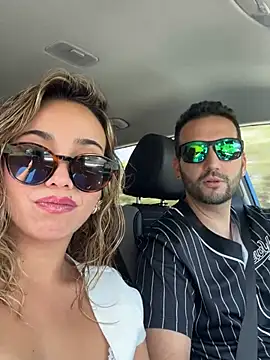 space couple online show from June 21, 2026, 1:13 pm