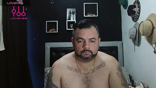 perverseveteranmanxxx online show from December 9, 2024, 7:50 pm