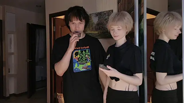 Misska kek online show from May 17, 2026, 7:10 pm