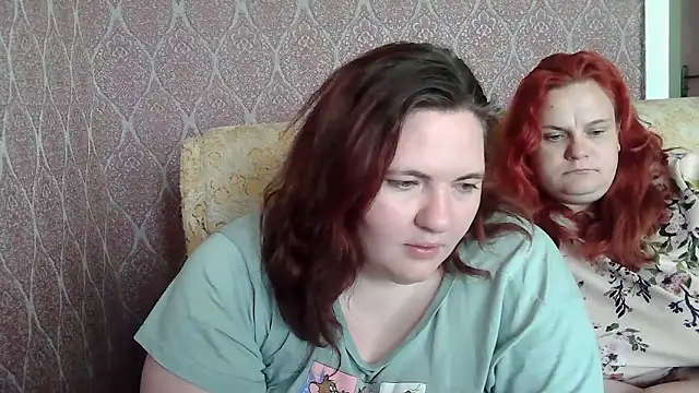 TiffanyLenee online show from May 18, 2026, 9:26 am