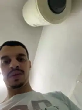 Snapshot of Yassin_ksa chatting on May 23, 2026, 12:53 pm Yassin ksa online show from May 23, 2026, 12:53 pm