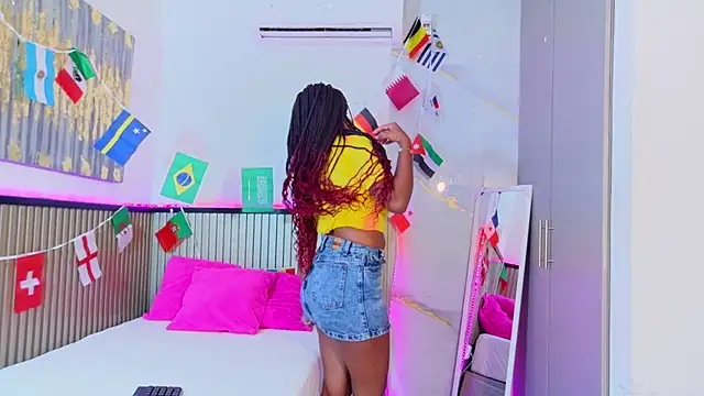 Snapshot of _anais_rose_ chatting on June 27, 2026, 7:30 pm anais rose online show from June 27, 2026, 7:30 pm