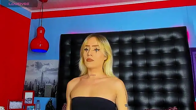 Domina Diosaa online show from May 28, 2026, 3:48 am