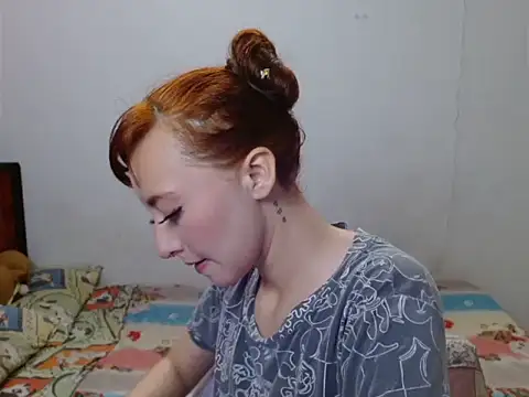 Snapshot of iris_ares_ chatting on May 29, 2026, 11:08 am iris ares online show from May 29, 2026, 11:08 am