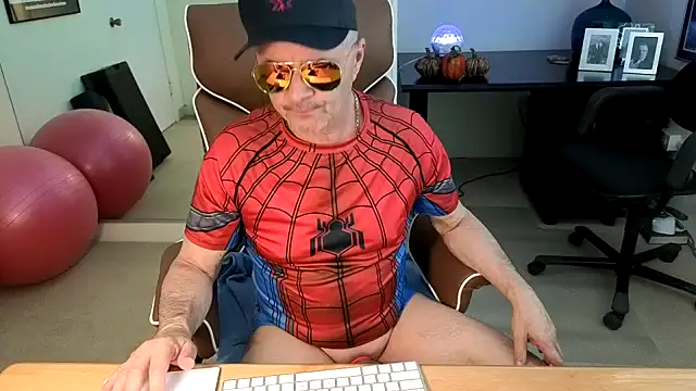 hotdadbod online show from November 16, 2025, 9:42 pm