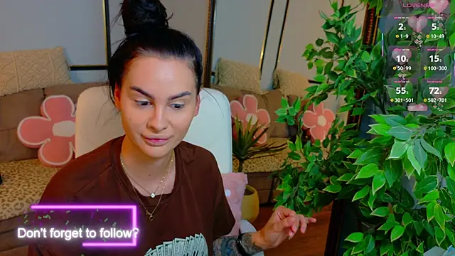Snapshot of BabyyGirll_ chatting on May 16, 2026, 5:48 am BabyyGirll online show from May 16, 2026, 5:48 am