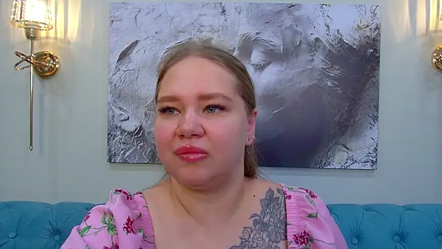 DianaKristol online show from June 12, 2026, 6:18 pm