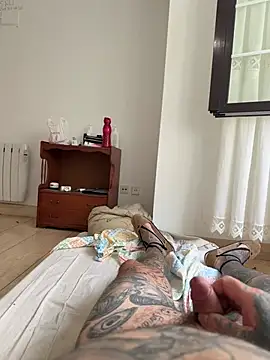albertogg12 online show from June 1, 2026, 3:14 pm