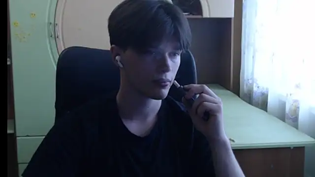 arthur   king online show from June 5, 2026, 1:06 pm