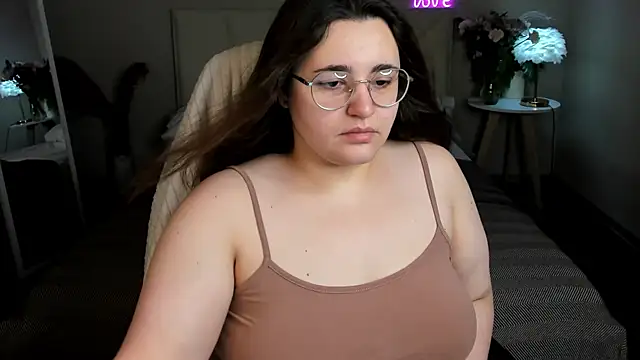 Ayleen Gece online show from June 29, 2026, 3:02 am