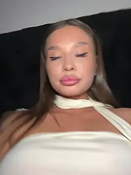BeautyBella  online show from June 12, 2026, 4:17 pm
