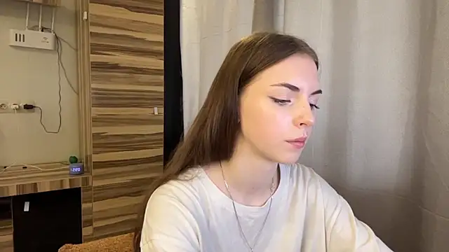 BonitaBright online show from June 26, 2026, 6:51 am