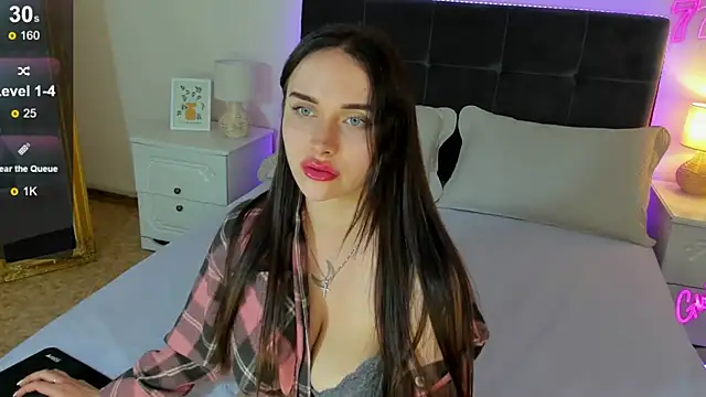 KellyWhites online show from May 16, 2026, 5:37 am