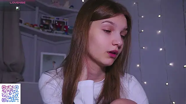 Snapshot of OpsiBoobsi chatting on July 1, 2026, 9:22 am OpsiBoobsi online show from July 1, 2026, 9:22 am