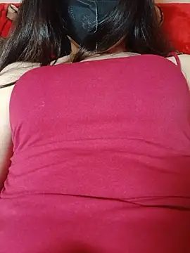 Cherry-squirtt online show from May 19, 2026, 2:12 pm