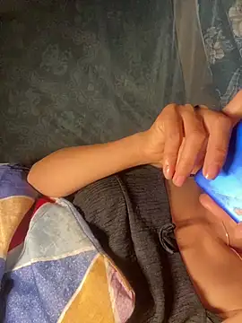 Linda-babyy online show from June 6, 2026, 10:58 pm
